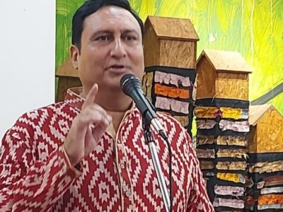 ‘माँ की लोरी में भी होती है कविता’-आईएएस डॉ अलंग